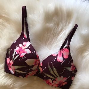 PINK Victoria’s Secret bra
